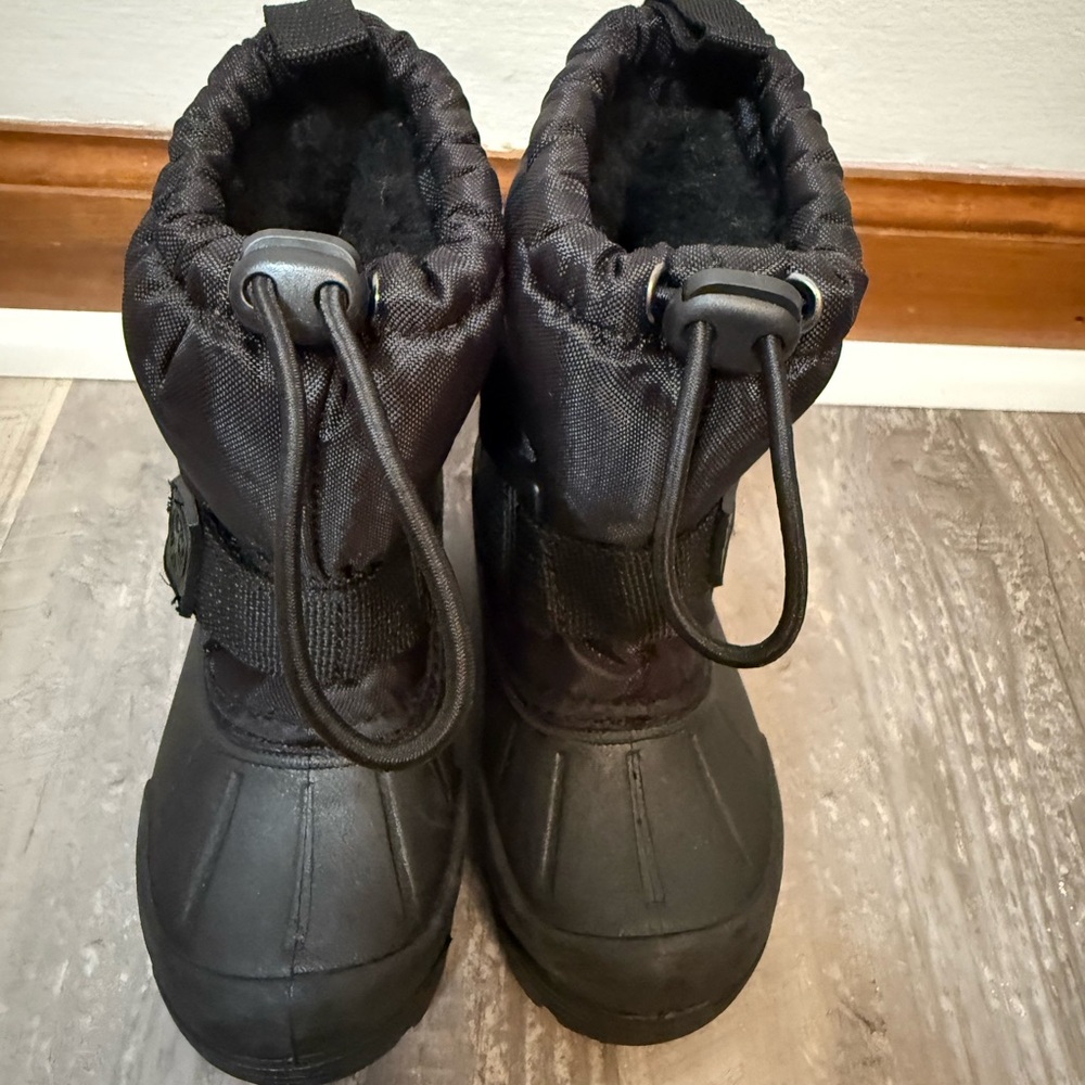 Northside Black Snow‎ Boots - Picture 4 of 5